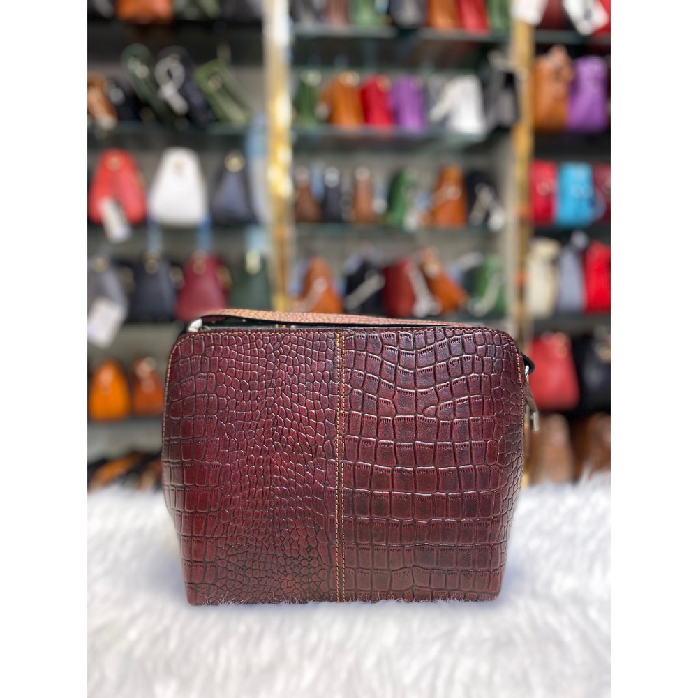 کیف دوشی عنابی
