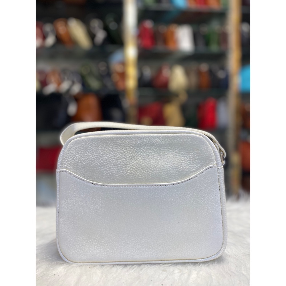 کیف چرم سفید