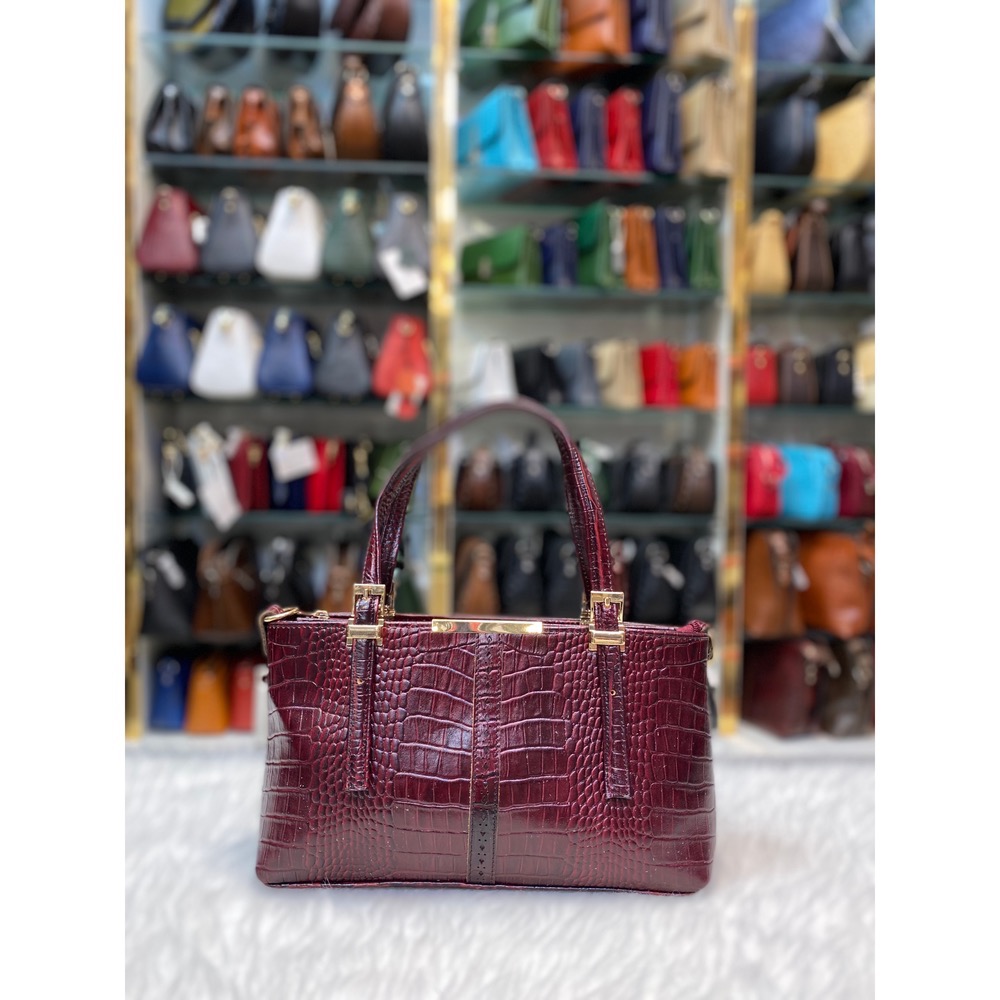 کیف دستی دوشی زرشکی