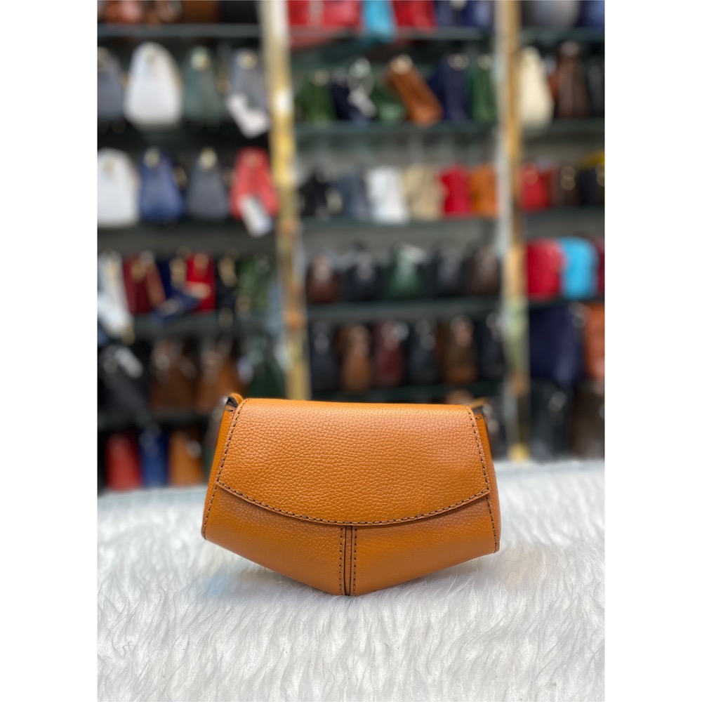 کیف دوشی عسلی فلوتر