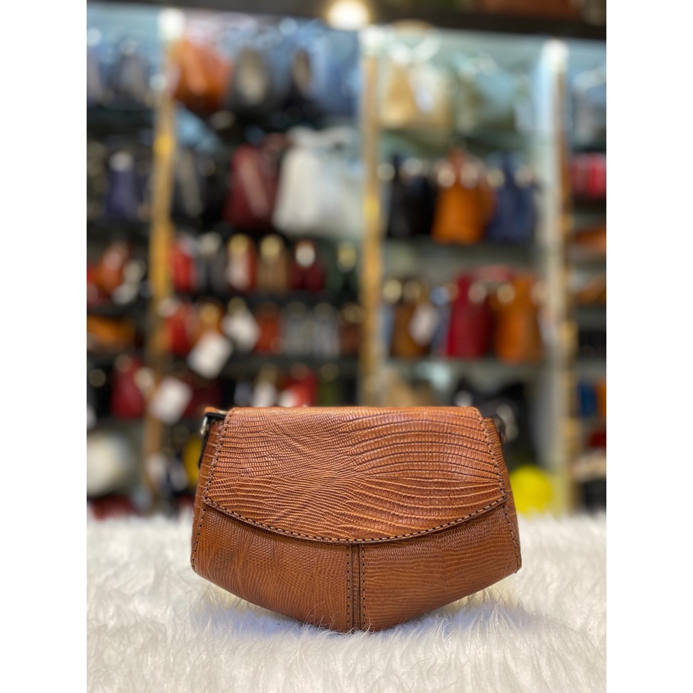 کیف دوشی عسلی لیزارد