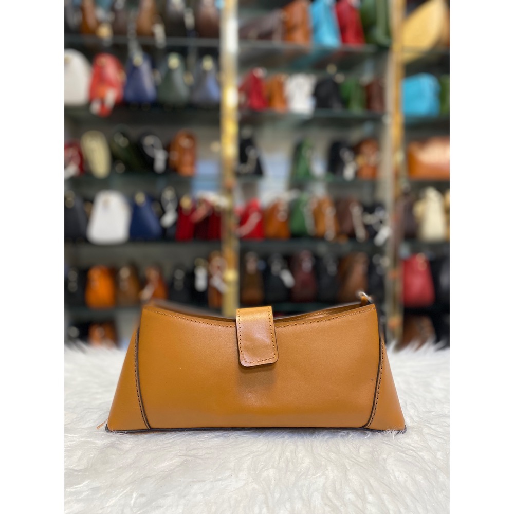 کیف دستی دوشی عسلی صاف