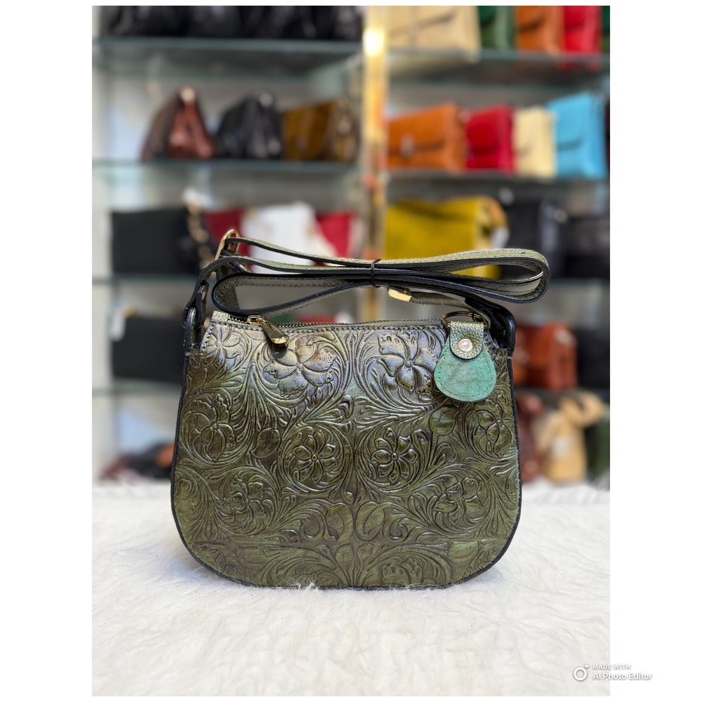 کیف زنانه جادار