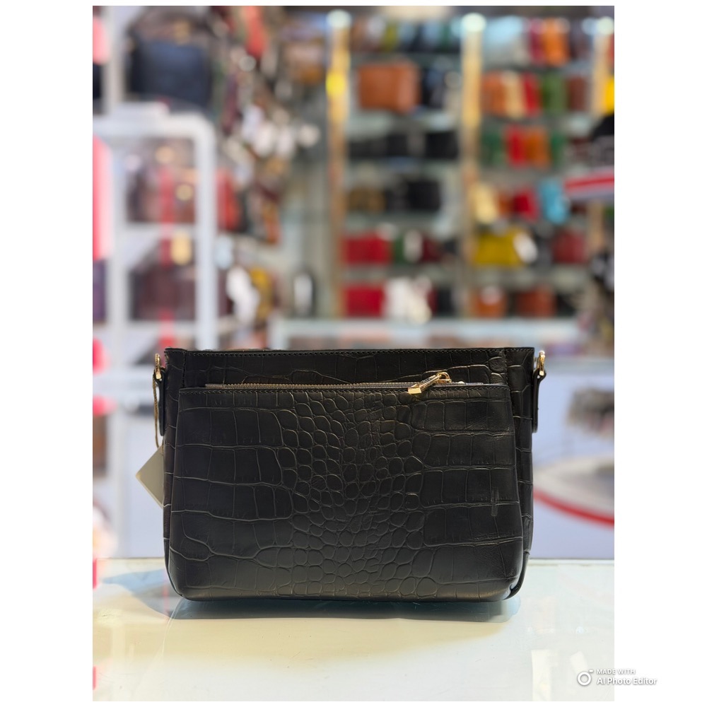 کیف زنانه جرم