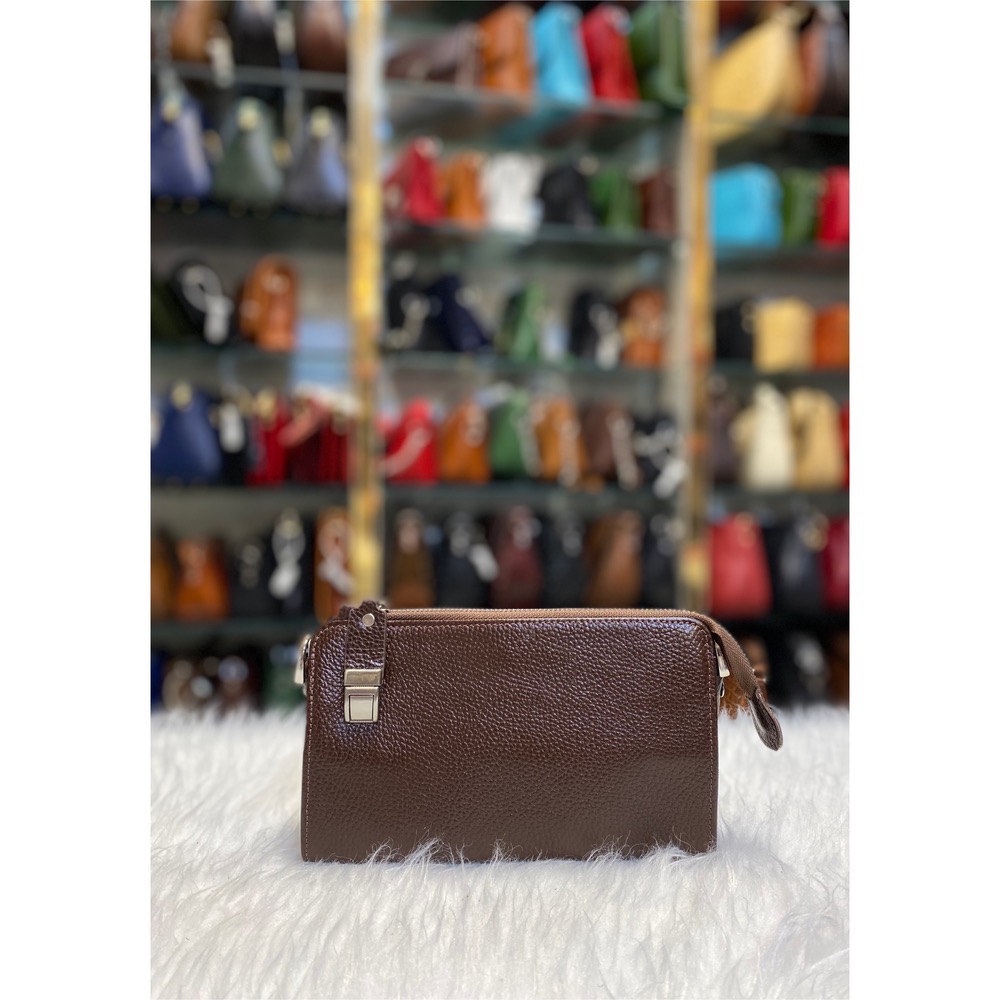 کیف قهوه ای