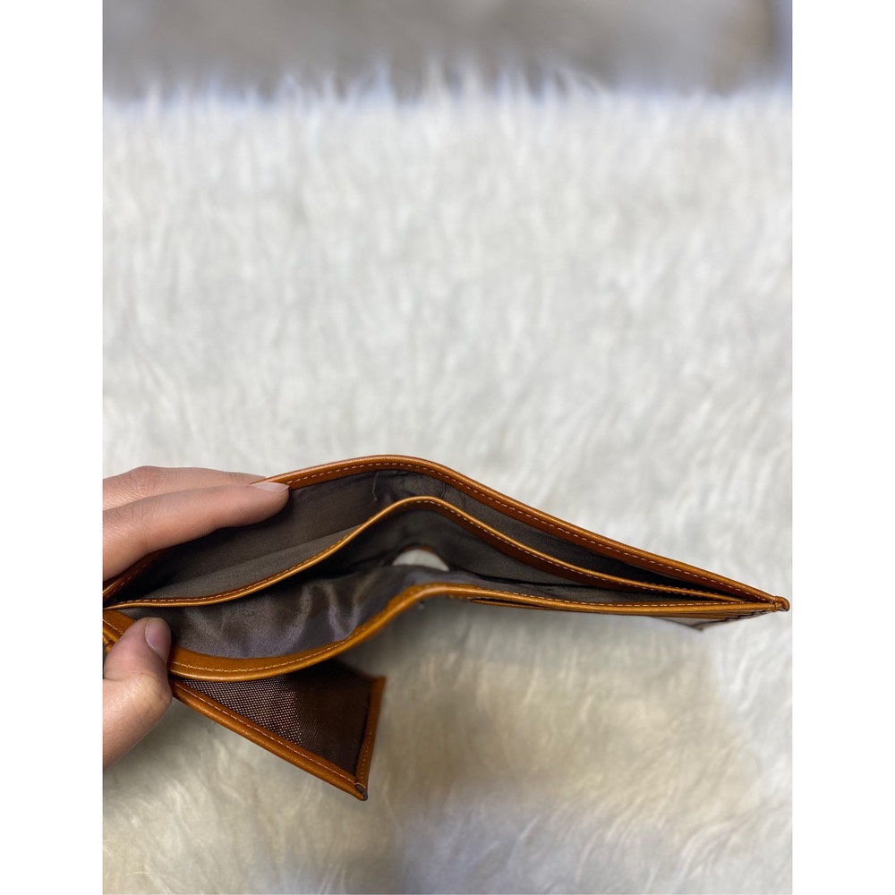 کیف پول جادار