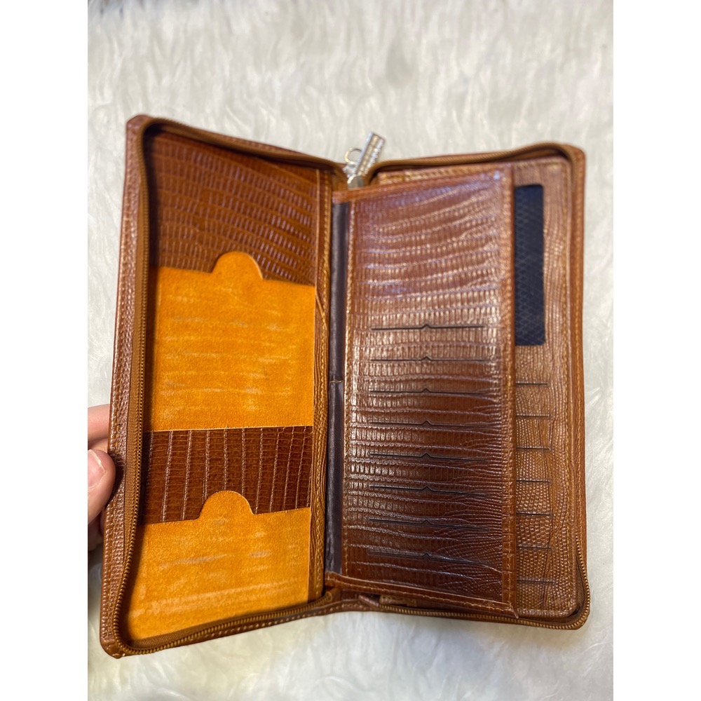 کیف پول عسلی جادار