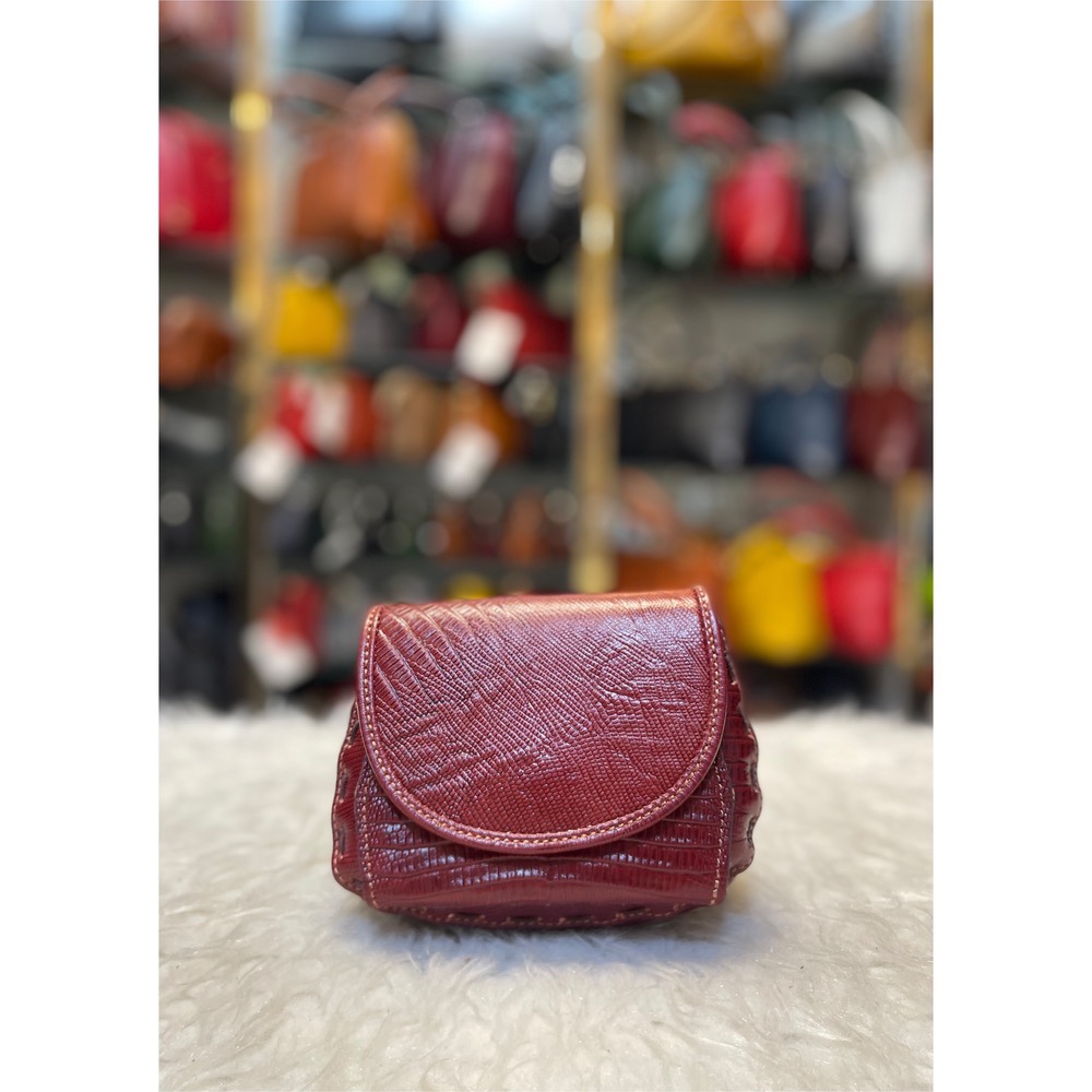 کیف کوچک زرشکی